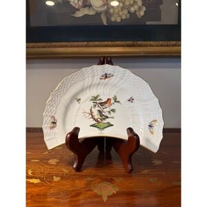 Herend Rothschild Bird Crescent Plate 8.25" Hand Painted‎